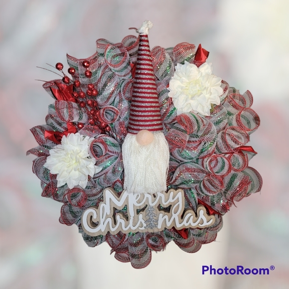 Merry Christmas Gnome Red White and Green Wreath with Flowers - Picture 4 of 4